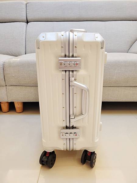 【輝葉良品】箱神鋁框行李箱28吋20吋/防爆防刮/TSA海關 【輝葉良品】箱神鋁框行李箱28吋20吋/防爆防刮/TSA海關