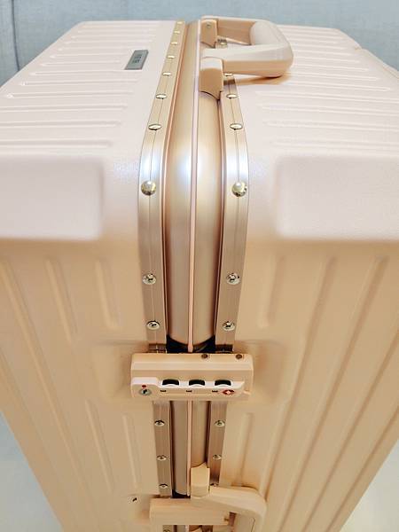 【輝葉良品】箱神鋁框行李箱28吋20吋/防爆防刮/TSA海關 【輝葉良品】箱神鋁框行李箱28吋20吋/防爆防刮/TSA海關