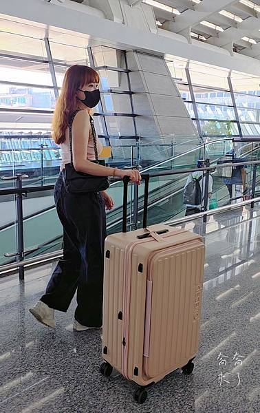 【團購56折】Deseno笛森諾行李箱✨️首創真空壓縮✨️前