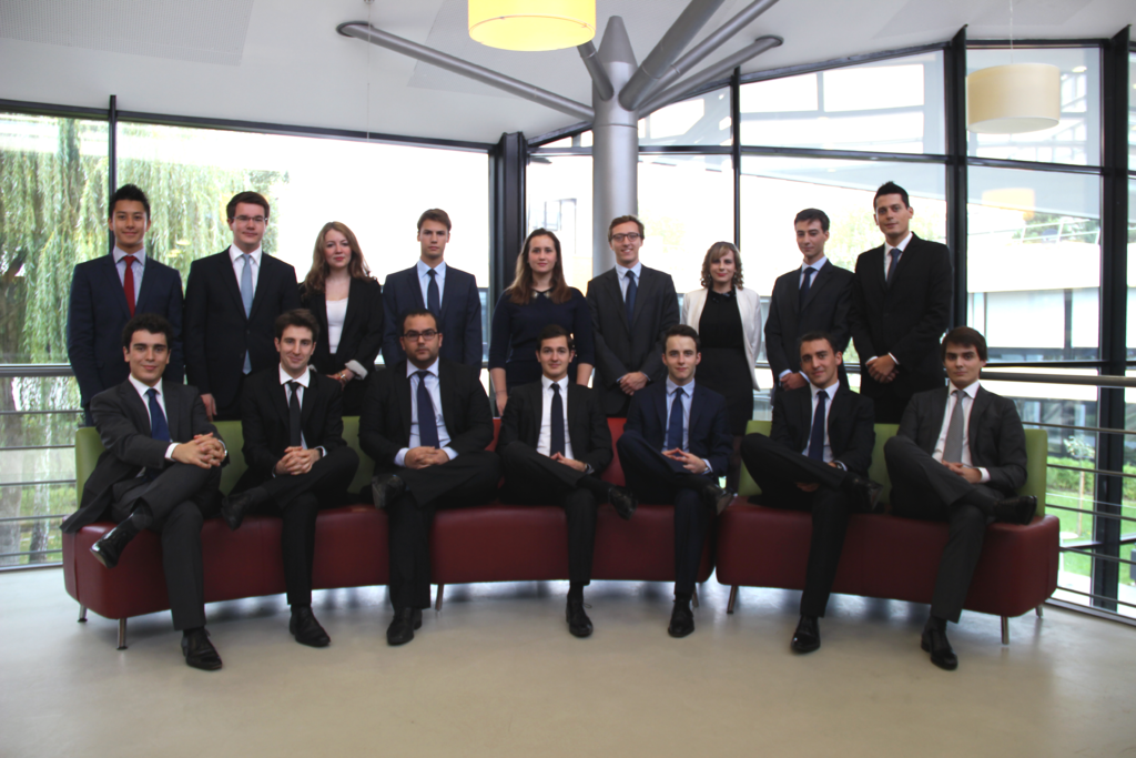 Junior-ESSEC-Conseil-Equipe-2013-2014