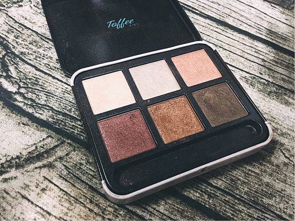 1028 太妃糖眼妝盒