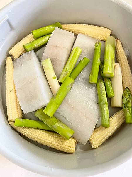 IMG_4448.jpg IMG_4448.jpg