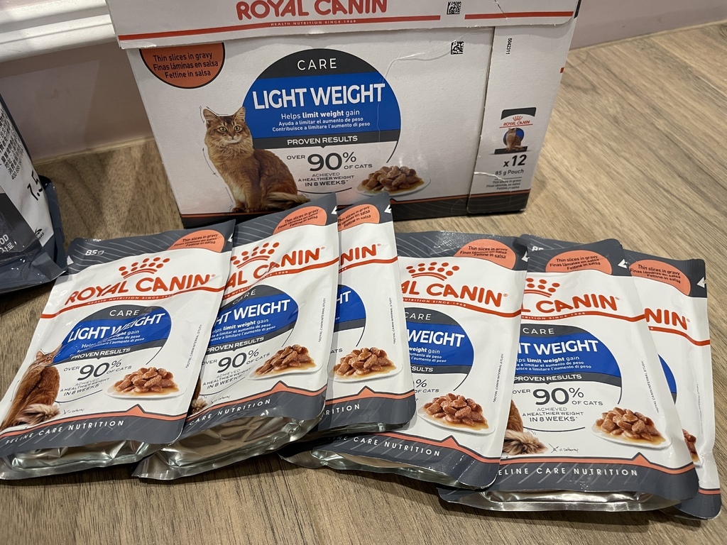 *開箱* 法國皇家ROYAL CANIN 貓飼料保健家 體重 *開箱* 法國皇家ROYAL CANIN 貓飼料保健家 體重