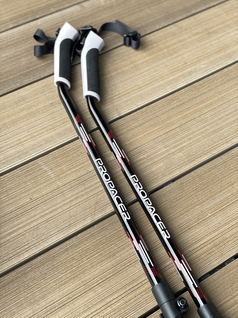 *運動用品* 開箱ProPACER登山杖彎把登山杖 輕盈設