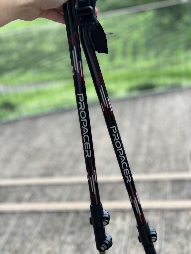 *運動用品* 開箱ProPACER登山杖彎把登山杖 輕盈設 *運動用品* 開箱ProPACER登山杖彎把登山杖 輕盈設