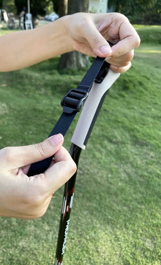 *運動用品* 開箱ProPACER登山杖彎把登山杖 輕盈設 *運動用品* 開箱ProPACER登山杖彎把登山杖 輕盈設