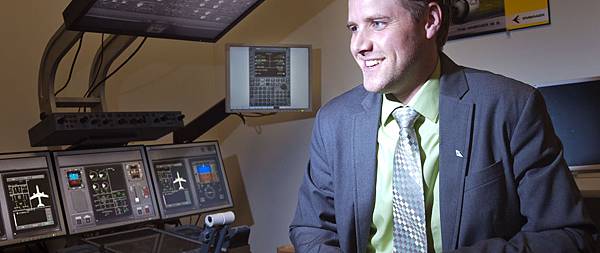 Pageheaders_Michael-Barfoot-Air-Canada-training-2017-01-09.jpg Pageheaders_Michael-Barfoot-Air-Canada-training-2017-01-09.jpg