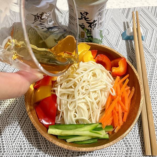 【開箱】醬油推薦 龜甲萬料亭和露 日式和風醬炒年糕 菇菇元氣