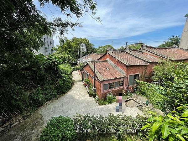 二樓往下視角(前)