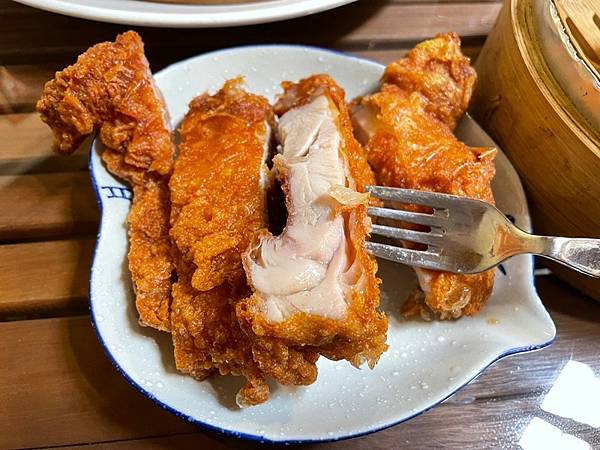 酥炸雞腿排~推薦!