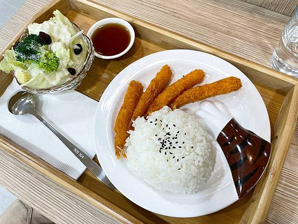 簡餐 炸蝦 簡餐 炸蝦