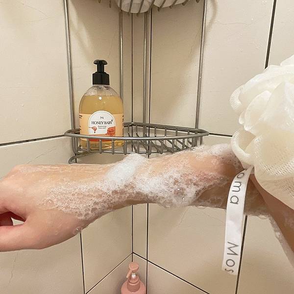 【香氛】台灣香氛品牌MosAroma 沐向 保濕沐浴露 茶玫