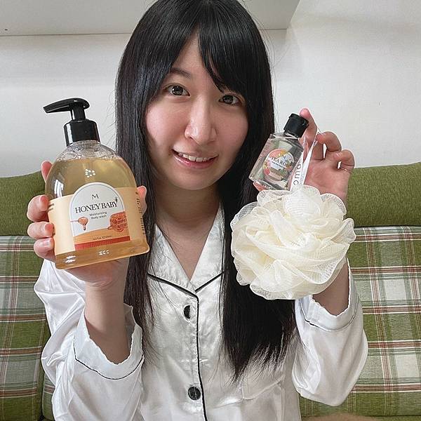 【香氛】台灣香氛品牌MosAroma 沐向 保濕沐浴露 茶玫 【香氛】台灣香氛品牌MosAroma 沐向 保濕沐浴露 茶玫