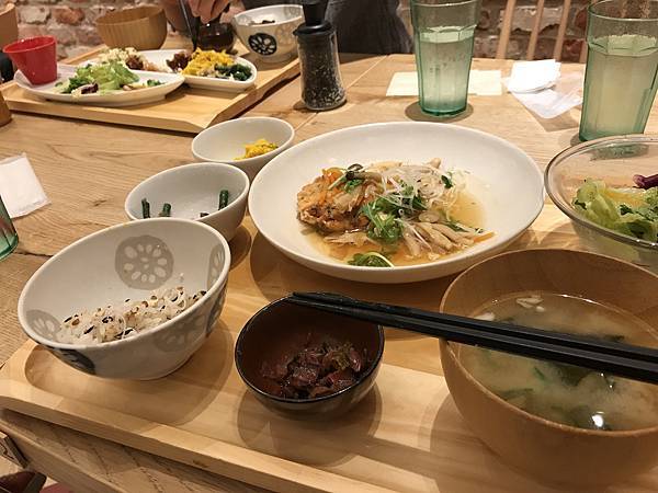 IMG_2350.JPG IMG_2350.JPG