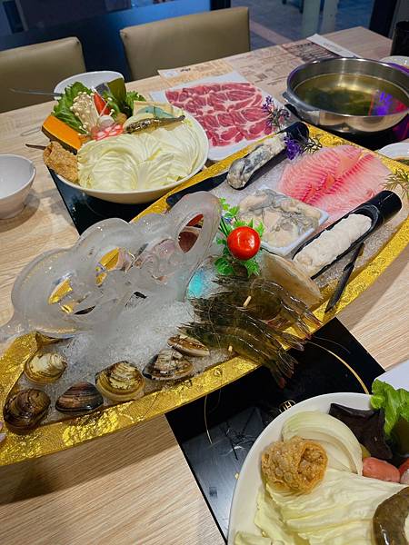 [台北松山美食] 八方悅鍋物饒河店