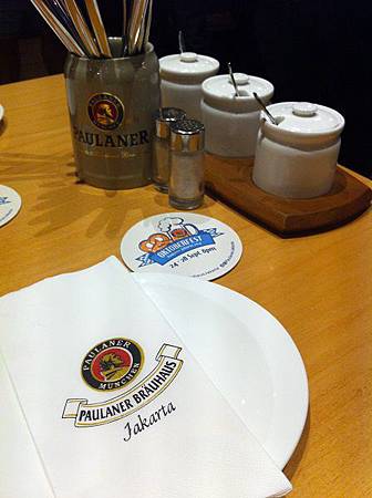 【食】印尼雅加達★Paulaner Brauhaus★寶萊納啤酒屋