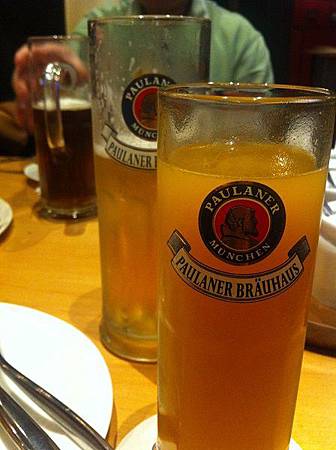 【食】印尼雅加達★Paulaner Brauhaus★寶萊納啤酒屋