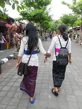 【遊】峇里島★租車一日遊景點★海神廟Pura Luhur Tanah Lot