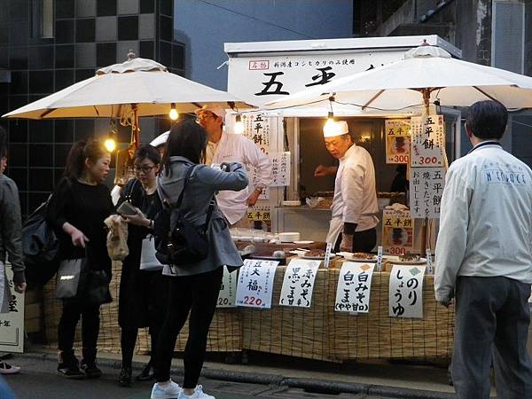 【遊】日本東京★新宿+原宿+Omotesando Hills表參道之丘+竹下通+澀谷+八公狗像★地鐵新宿站、明治神宮前站、表參道站、澀谷站。逛街購物自由行