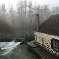 莫雷鎮(Moret-sur-Loing)任何一個角度都是美景，好想多待一會兒(但好冷XD)