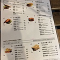 【食】大甲★LOUISA COFFEE路易莎★咖啡。輕食。甜點。平價連鎖咖啡店