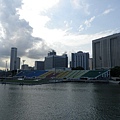 【遊】新加坡★螺旋橋The Helix Bridge。金沙購物廣場The Shopper at Marina Bay Sands★搭地鐵旅行。自助行程。自由行