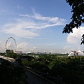 【遊】新加坡★螺旋橋The Helix Bridge。金沙購物廣場The Shopper at Marina Bay Sands★搭地鐵旅行。自助行程。自由行