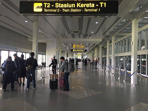 【分享】印尼雅加達★Soekarno-Hatta International Airport★蘇卡諾哈達國際機場。雅加達機場。第三航廈