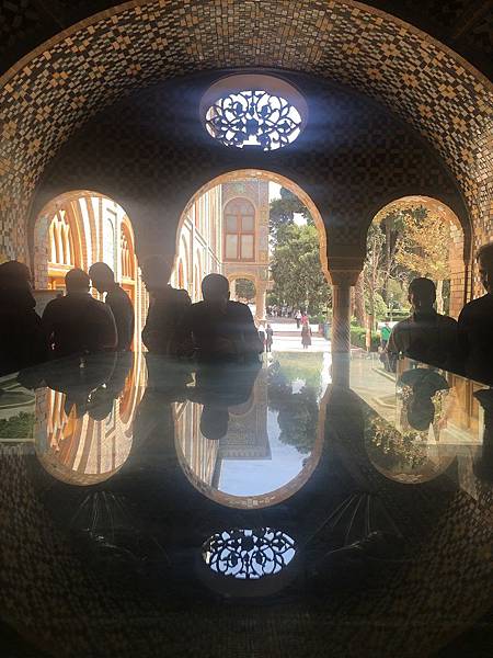 【遊】伊朗德黑蘭★古列斯坦宮Golestan Palace。市集Reza Great Bazaar★Iran。Tehran。伊朗自由行。德黑蘭景點