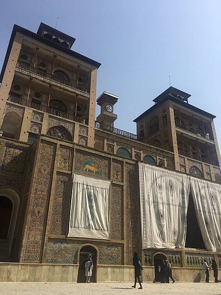 【遊】伊朗德黑蘭★古列斯坦宮Golestan Palace。市集Reza Great Bazaar★Iran。Tehran。伊朗自由行。德黑蘭景點