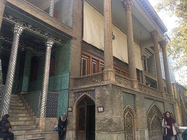 【遊】伊朗德黑蘭★古列斯坦宮Golestan Palace。市集Reza Great Bazaar★Iran。Tehran。伊朗自由行。德黑蘭景點