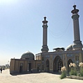 【遊】伊朗德黑蘭★清真寺Mosque of Khorramshahr。自然橋Tabiat Bridge。默德塔Milad Tower★伊朗自由行。德黑蘭景點