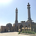 【遊】伊朗德黑蘭★清真寺Mosque of Khorramshahr。自然橋Tabiat Bridge。默德塔Milad Tower★伊朗自由行。德黑蘭景點