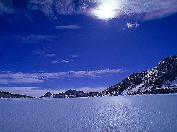 Antarctica (南極)