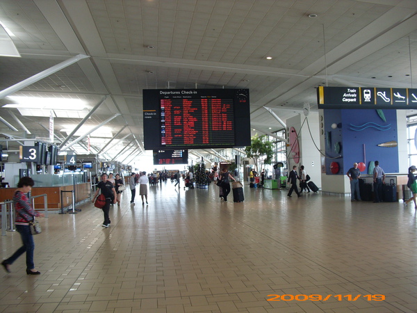 Brisbane Int'l Airport