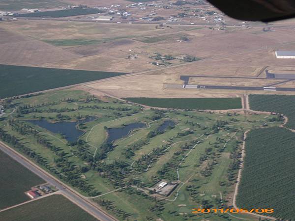 Chochila 06 - Airport.JPG