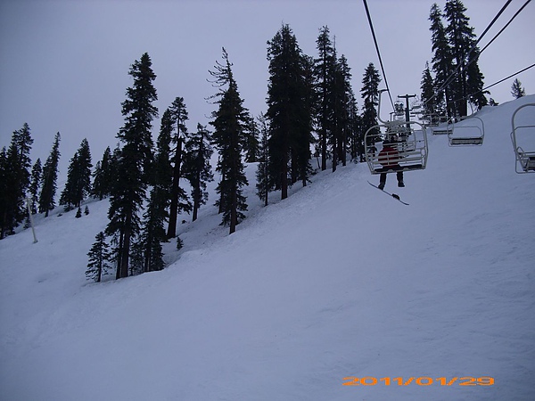 11-0129-China Peak 35 - the lift.JPG