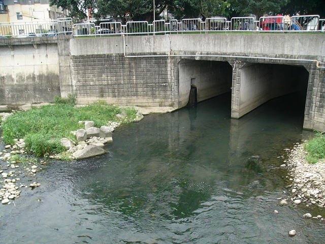 P1870642.JPG P1870642.JPG