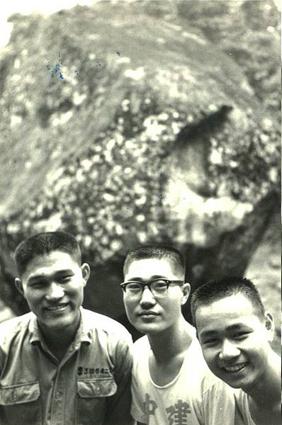 1966-04-22遊角板山1.jpg