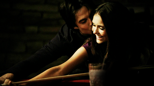 4932-the-vampire-diaries-damon-and-elena-playing-pool_large.png