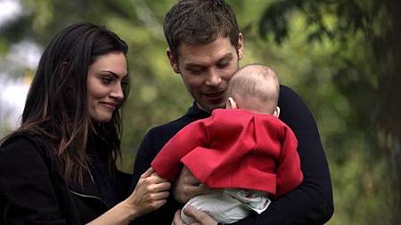 Normal_TheOriginals209-0632KlausHayleyHope.jpeg