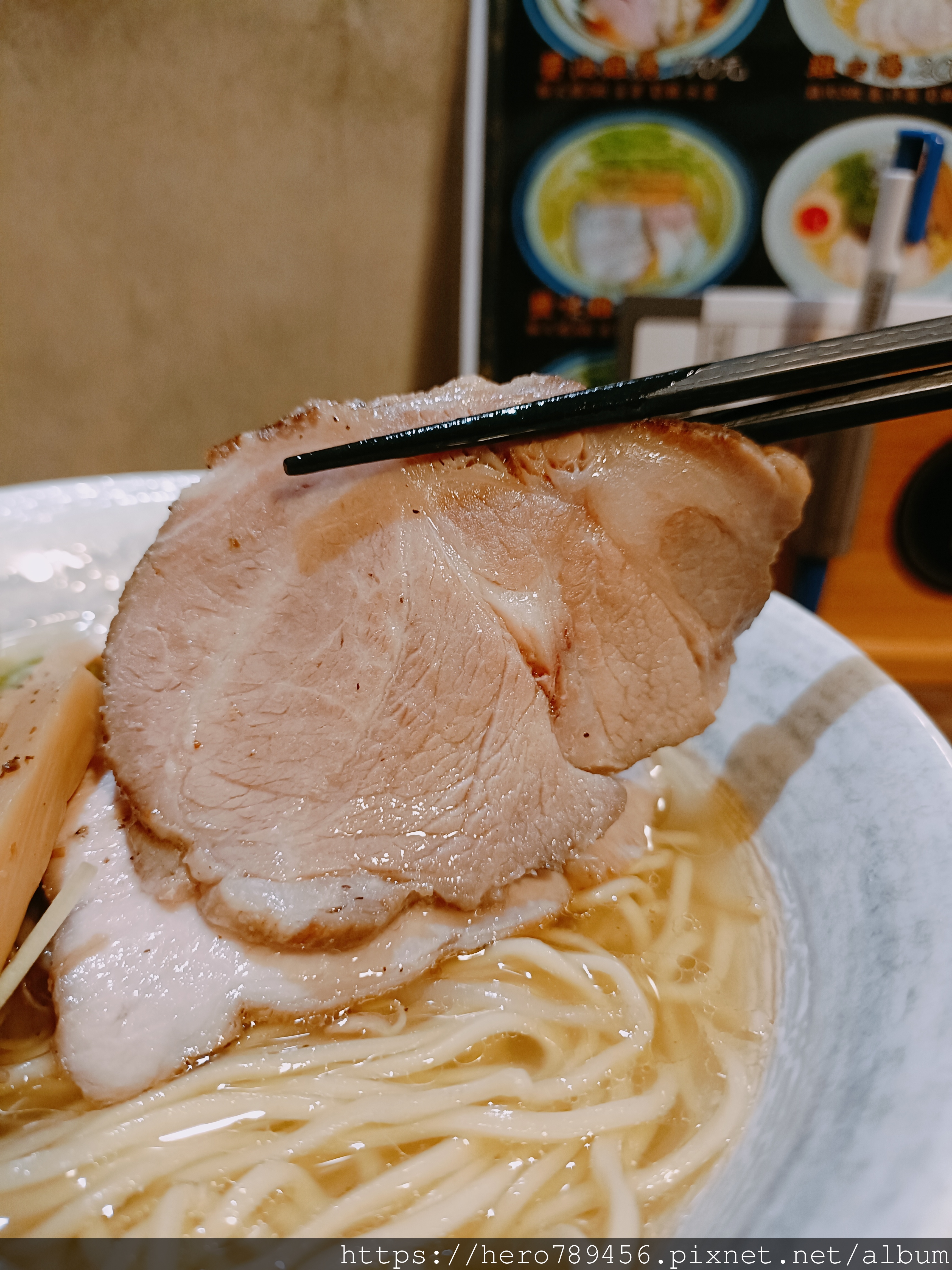 (台北萬華西門美食)吉天元拉麵，萬年商業大樓裡的平價排隊美食