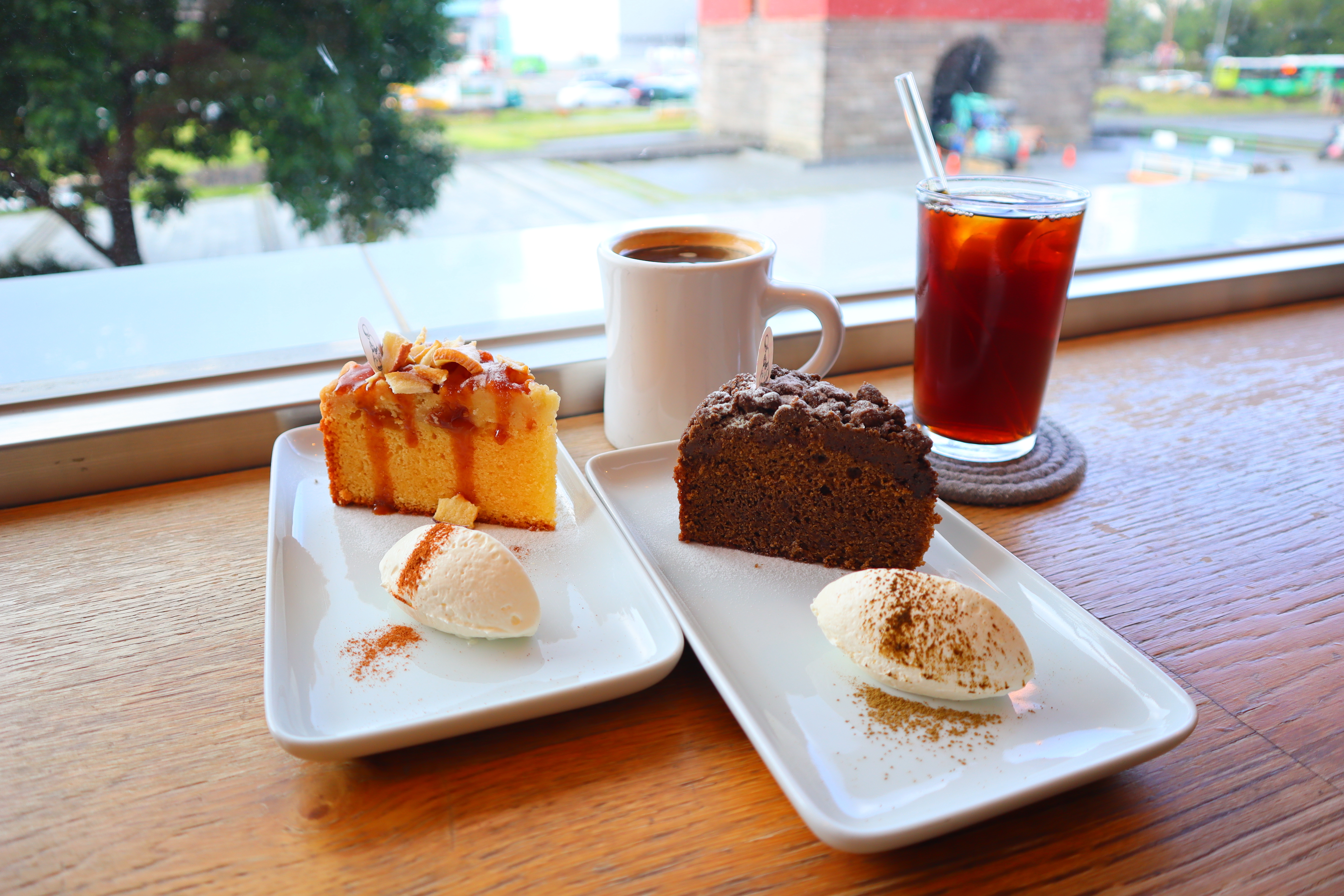 台北中正美食-MKCR / Mountain Kids Coffee Roaster 山小孩咖啡,台北車站站前人氣咖啡廳,google破千則評論以及超棒景觀!