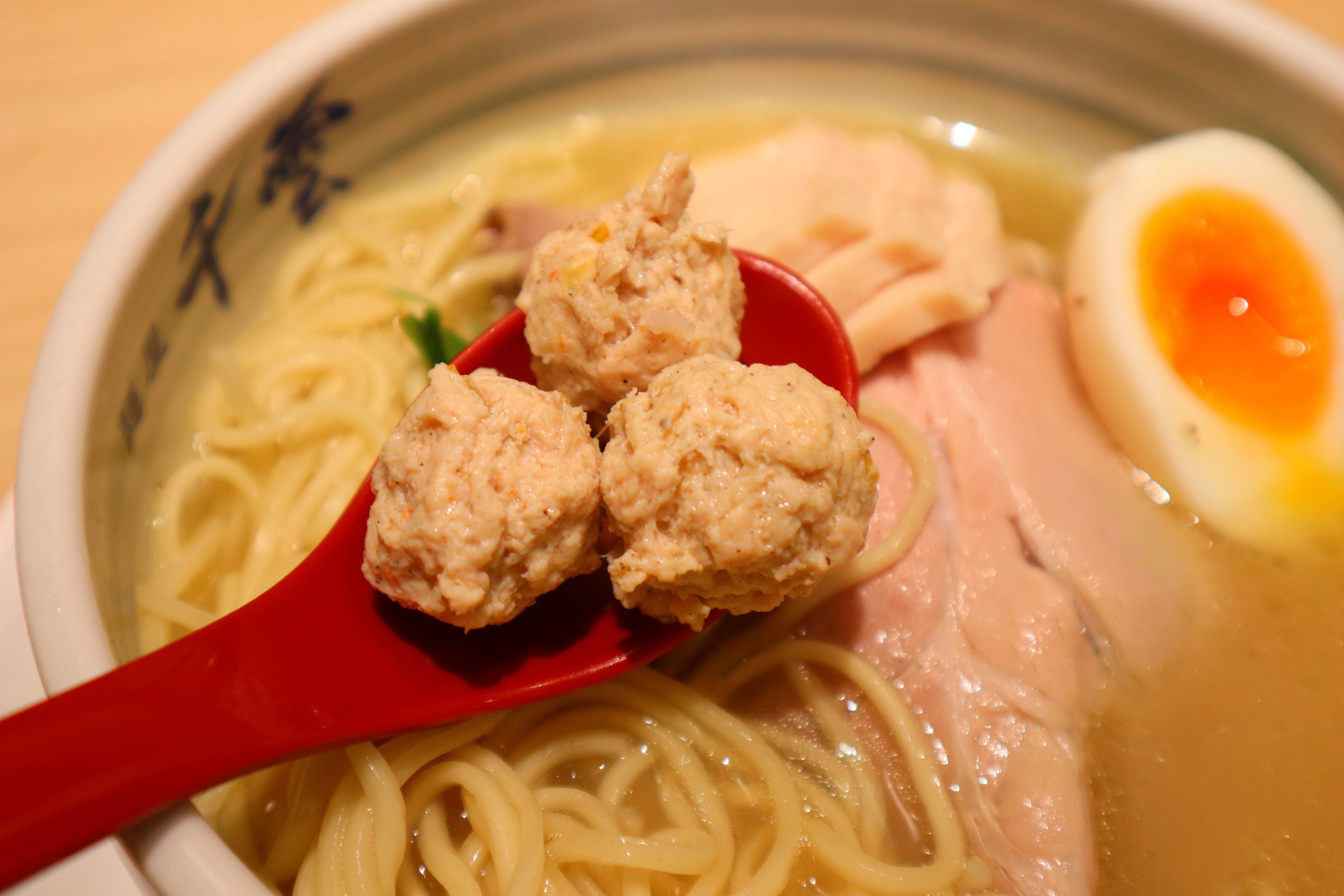 (台北中正美食)麺屋千雲-Chikumo-光華店，主打雞白湯