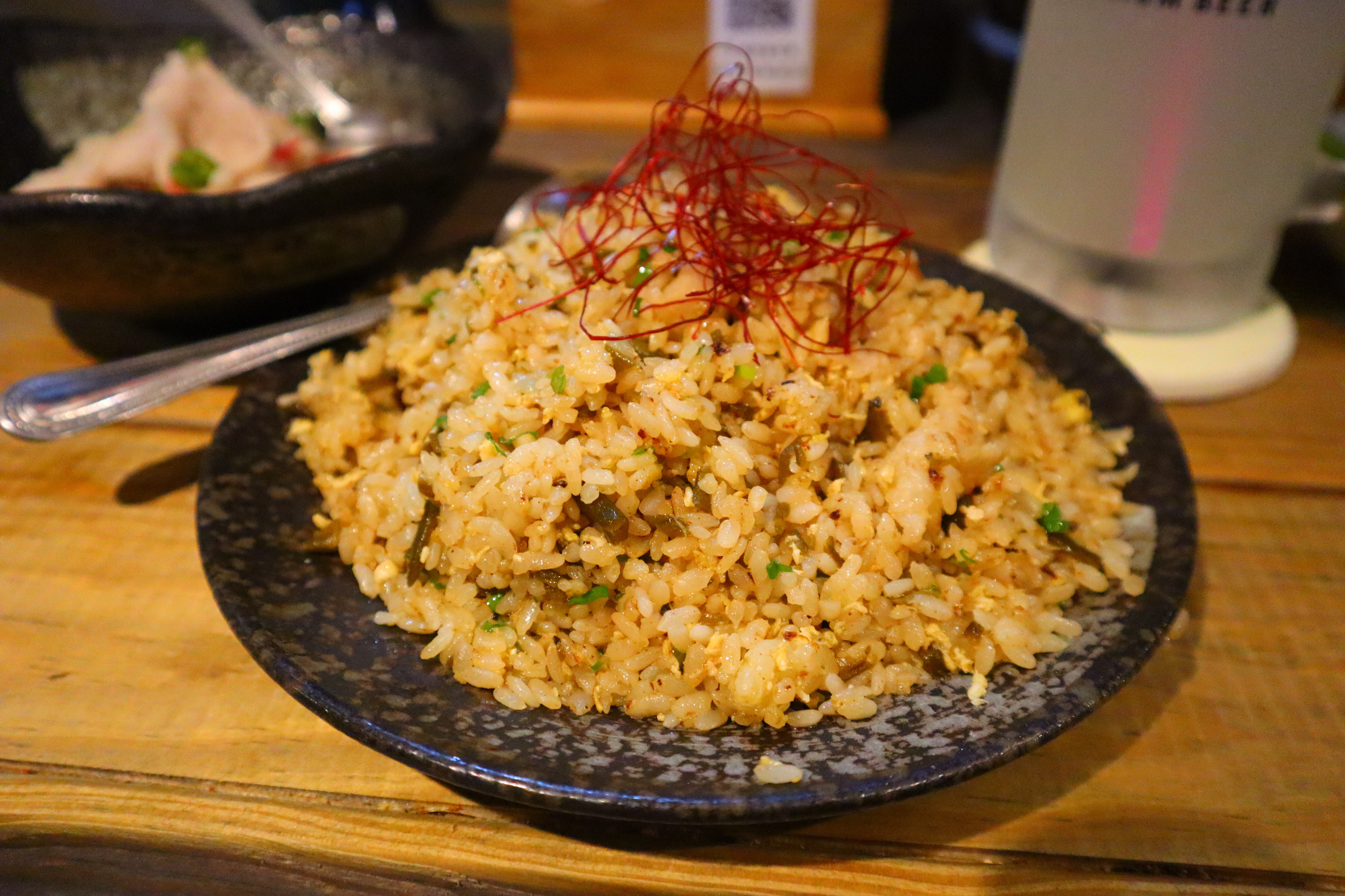 (新北新莊美食)老串角居酒屋-新莊店，就算是平日也是高朋滿座