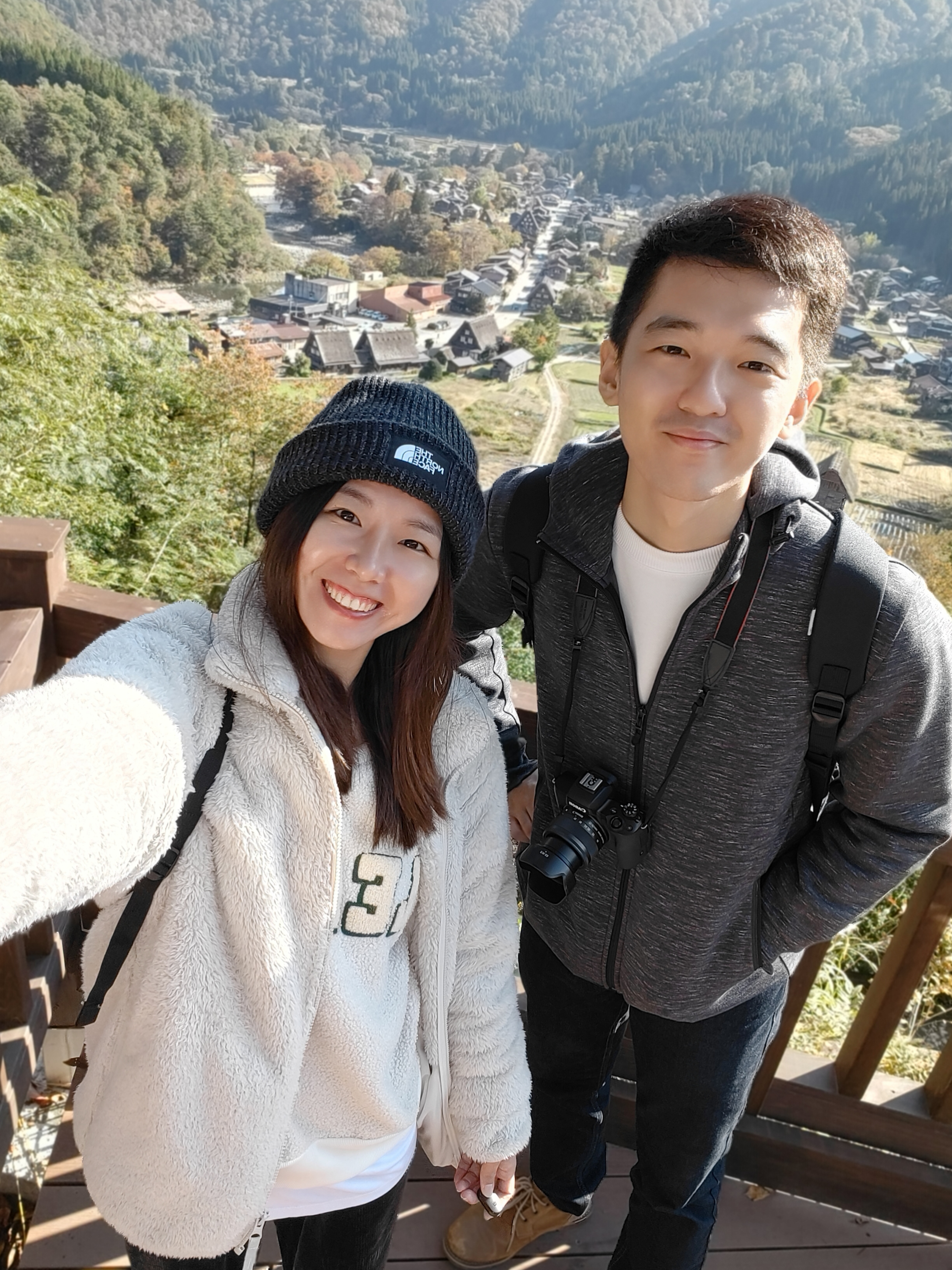 (日本岐阜白川鄉景點)天守閣展望台，輕鬆鳥瞰整個白川鄉合掌村