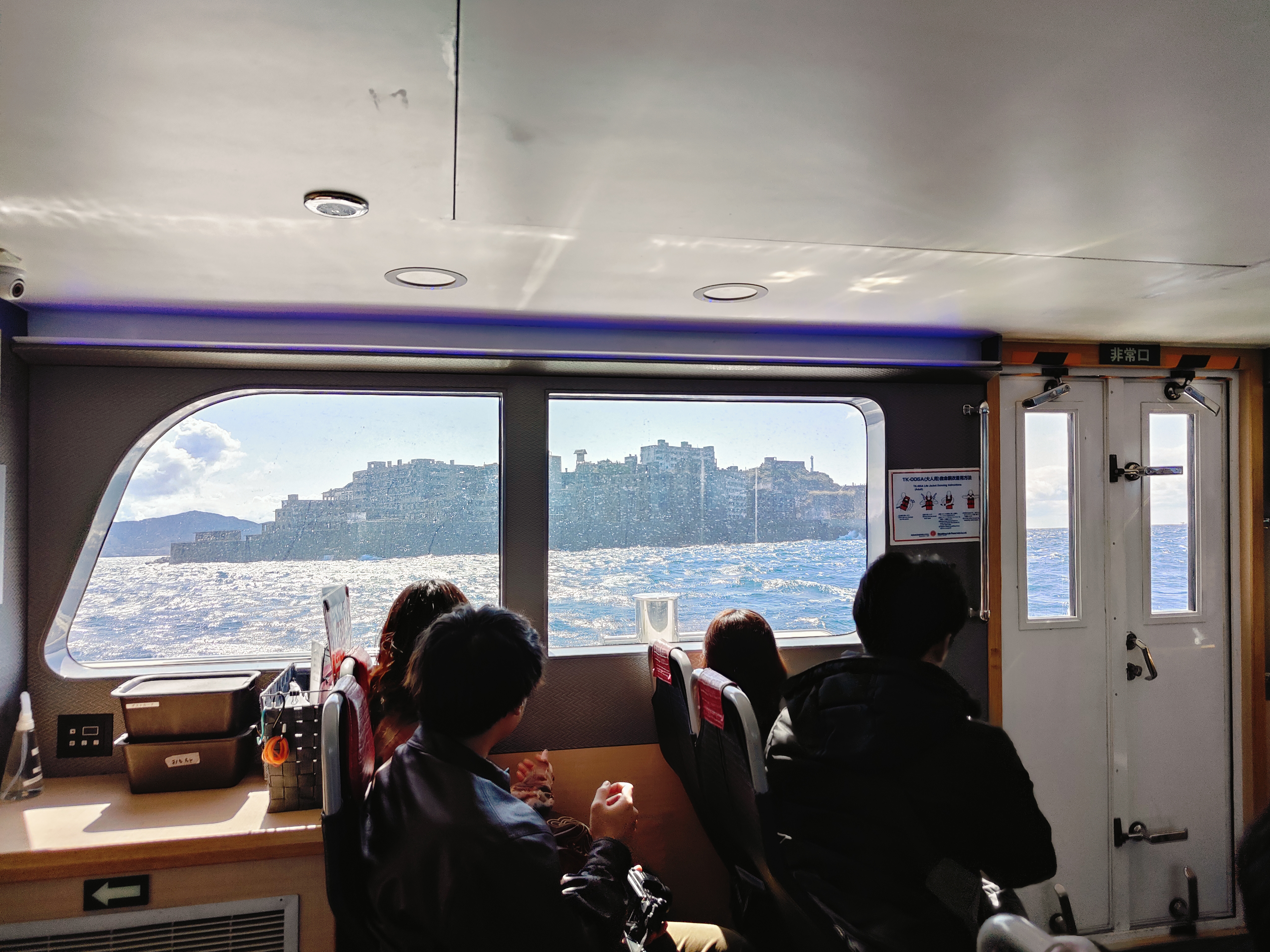 (日本長崎旅遊)長崎軍艦島遊船體驗，曾經是日本人口密度最高的