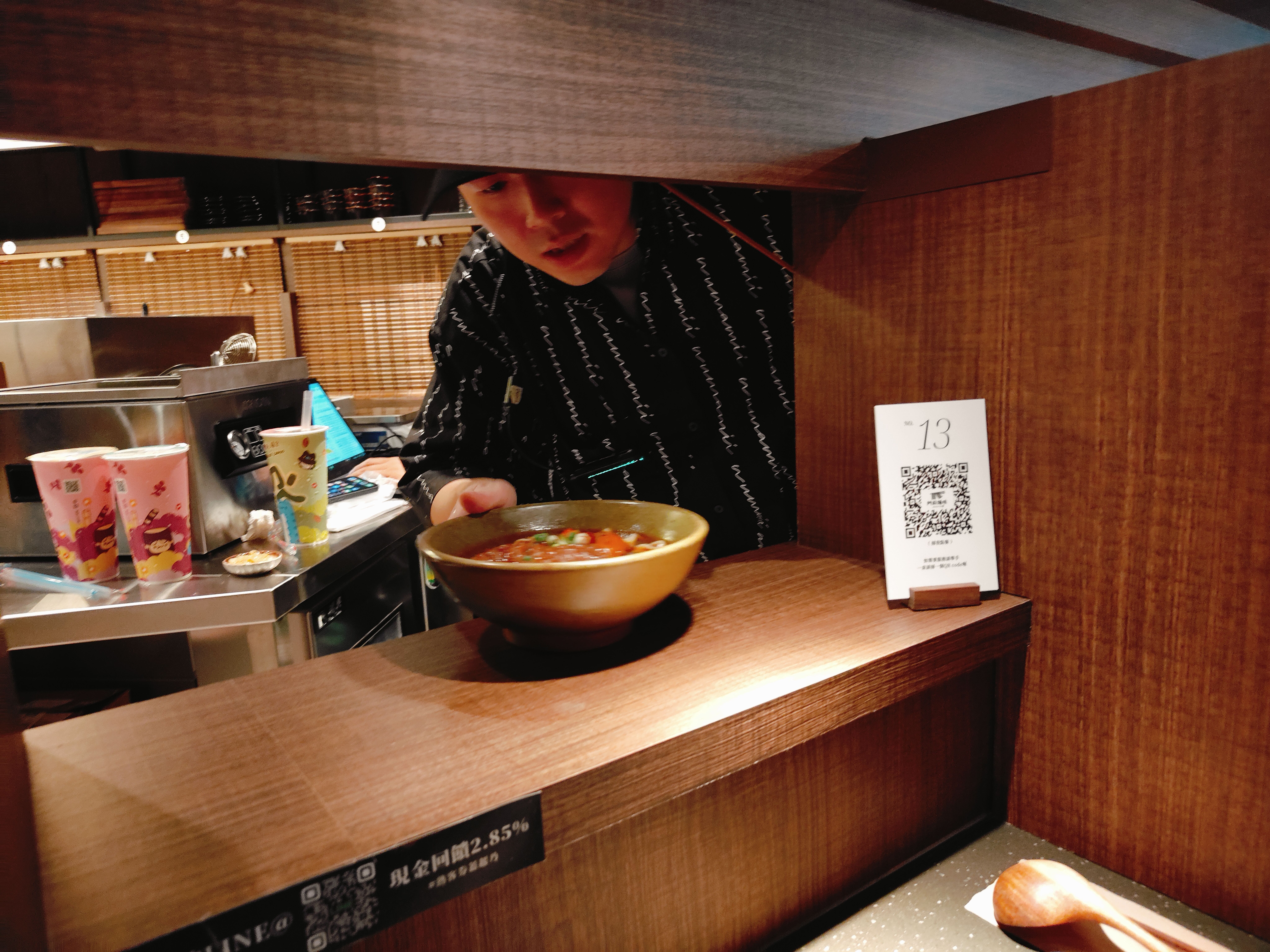 (台北萬華西門餐廳)門前隱味牛肉麵 西門漢口，有著最難預約之