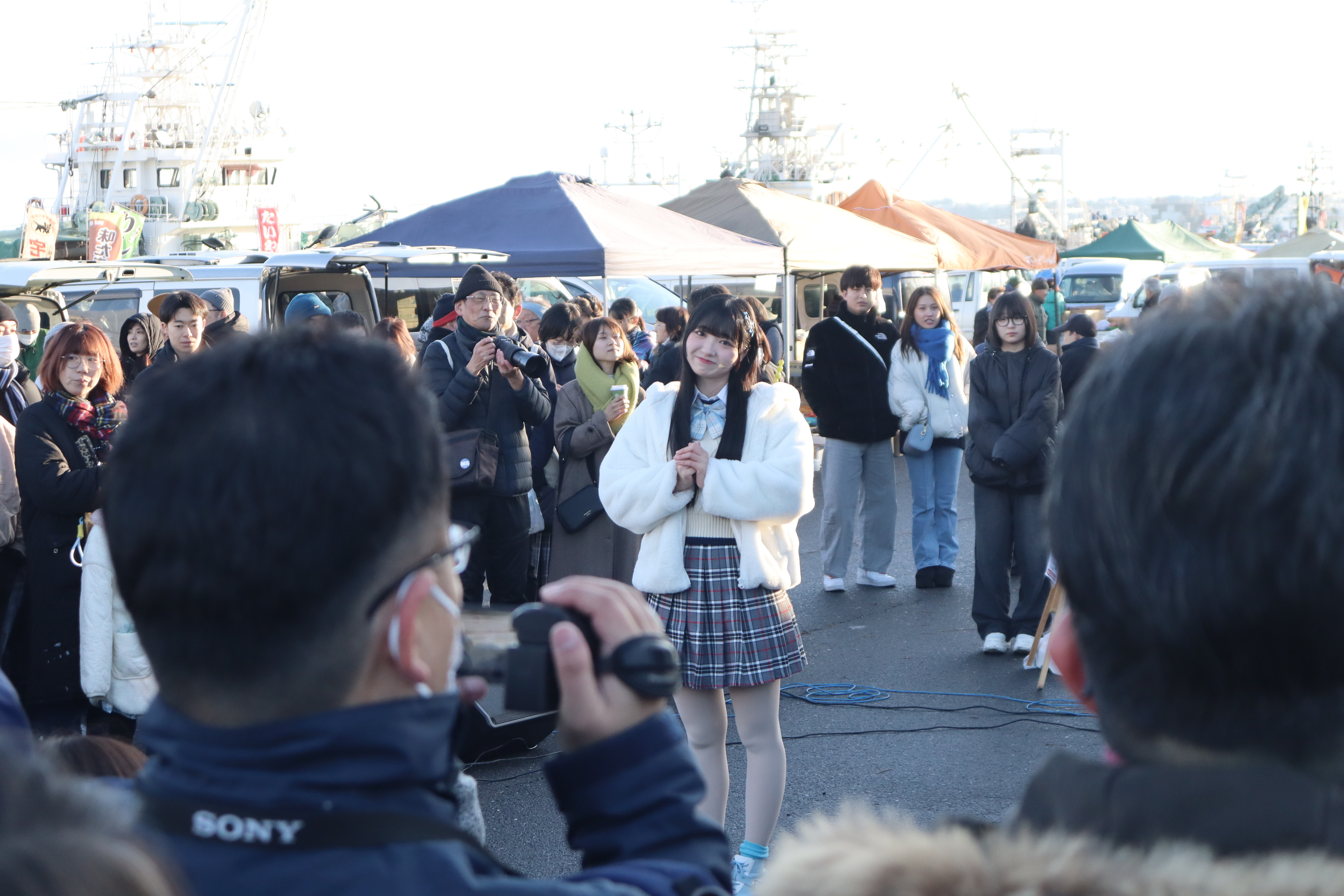 (日本青森旅遊)館鼻岸壁早市，日本最大且最熱鬧的星期天朝市，