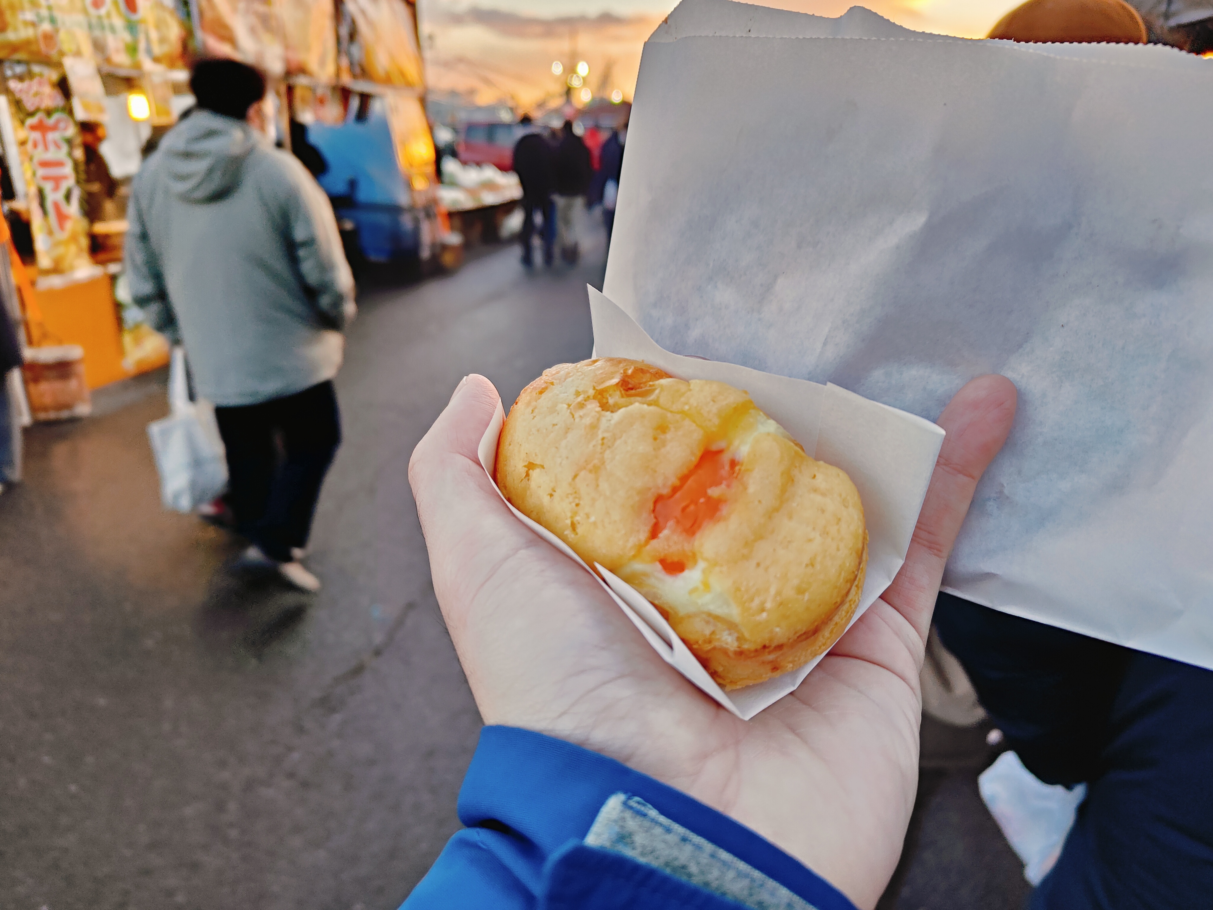 (日本青森旅遊)館鼻岸壁早市，日本最大且最熱鬧的星期天朝市，